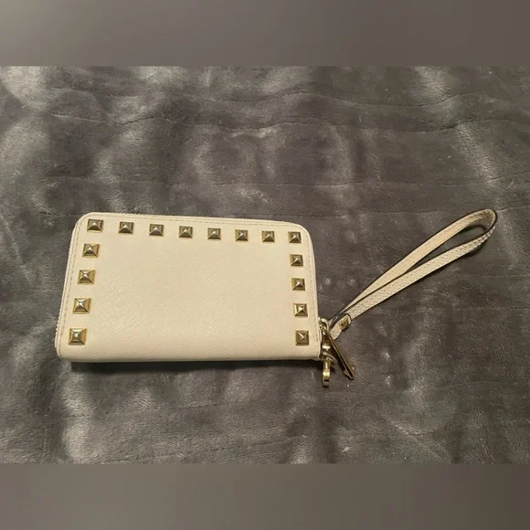 EUC Michael Kors Studded Wristlet - Picture 2 of 7